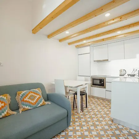 Lapa Cozy By Hosty Appartamento Oporto