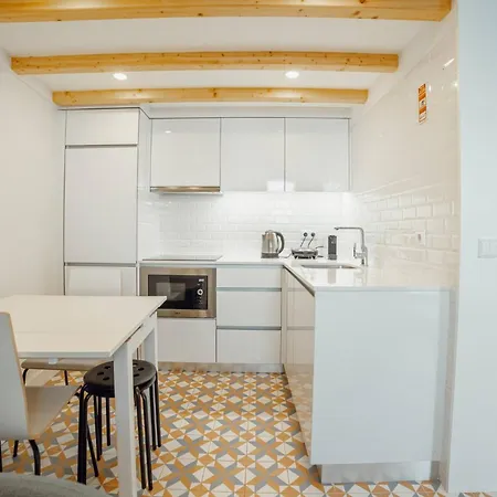 Appartamento Lapa Cozy By Hosty Oporto