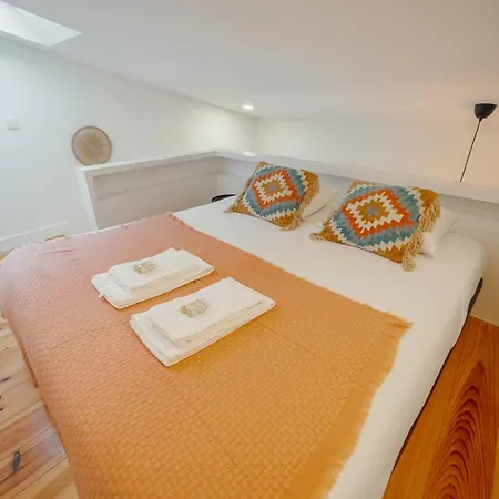Lapa Cozy By Hosty Appartamento Oporto